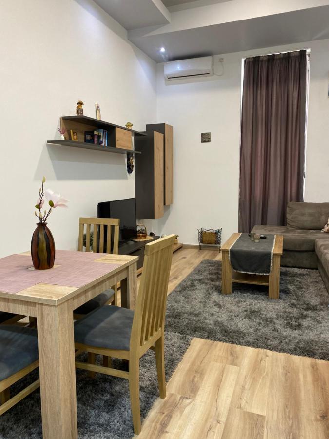 Neno 2 Apartment *